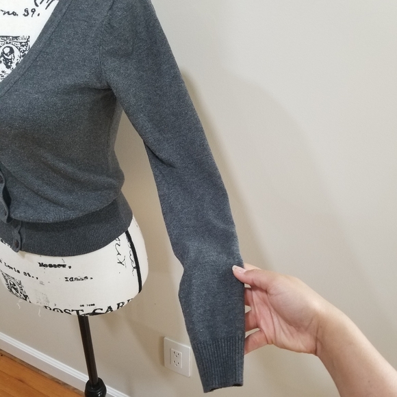 Rue 21 Gray V Neck Cardigan With Button Closure At The Bottom SIZE S. - Picture 7 of 16